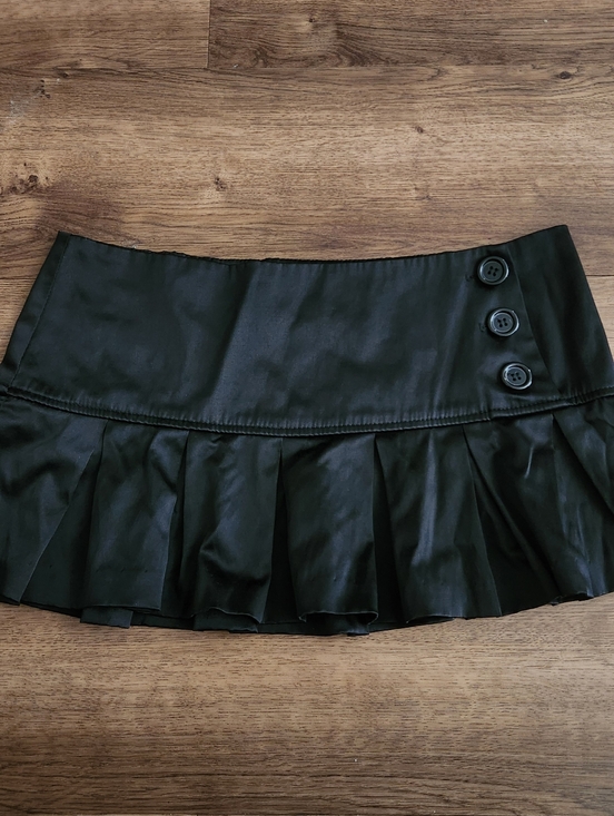 Wet Seal Dresses & Skirts - Y2K Wet Seal Black Pleated Micro Mini Skirt Low Rise Side Button